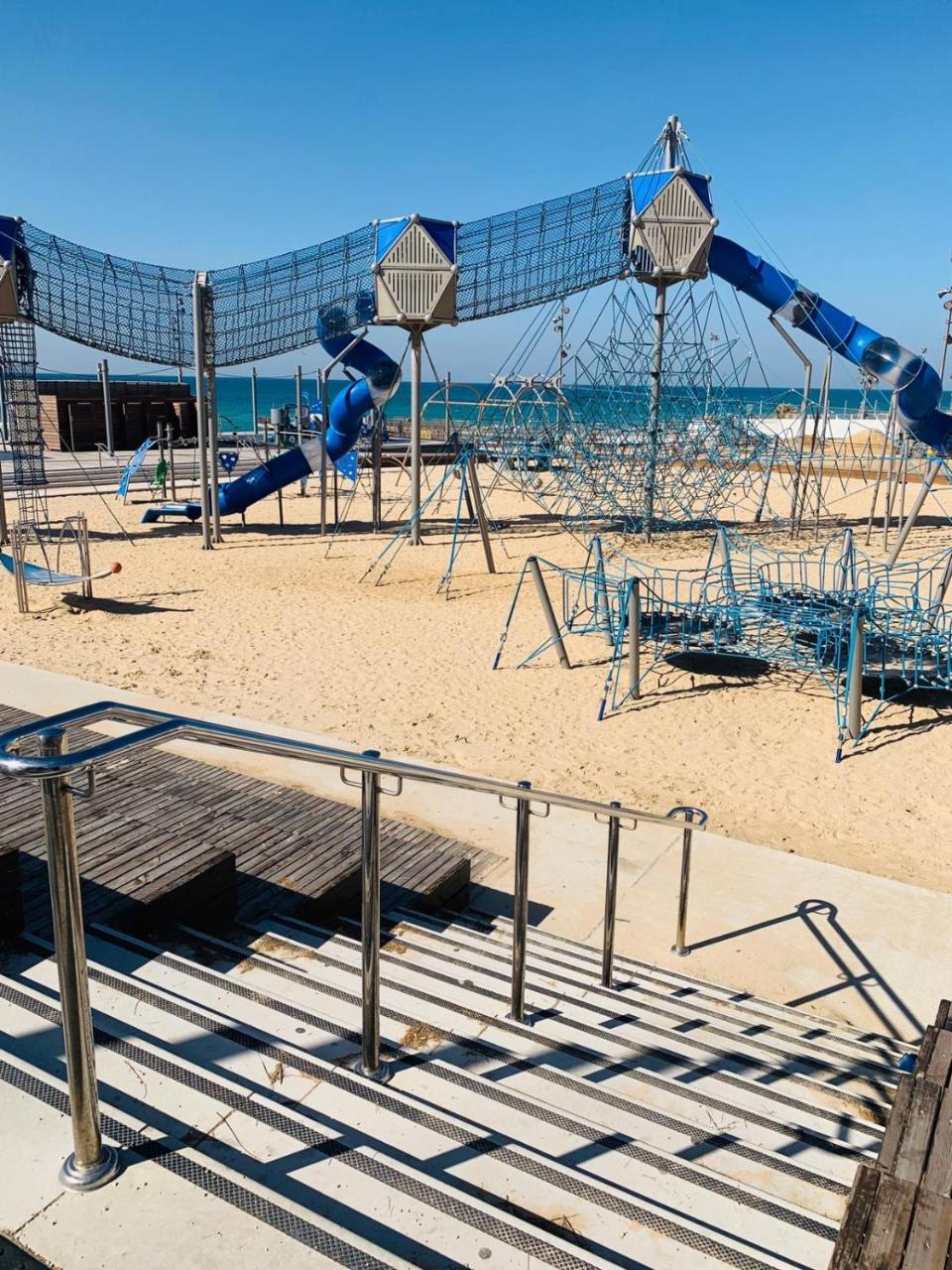 Spat Apartments Bat Yam Exterior photo