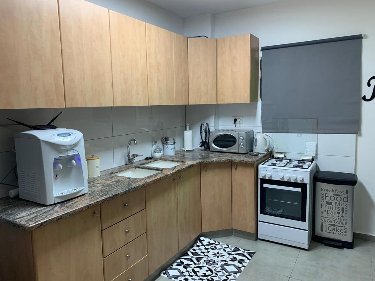 Spat Apartments Bat Yam Exterior photo